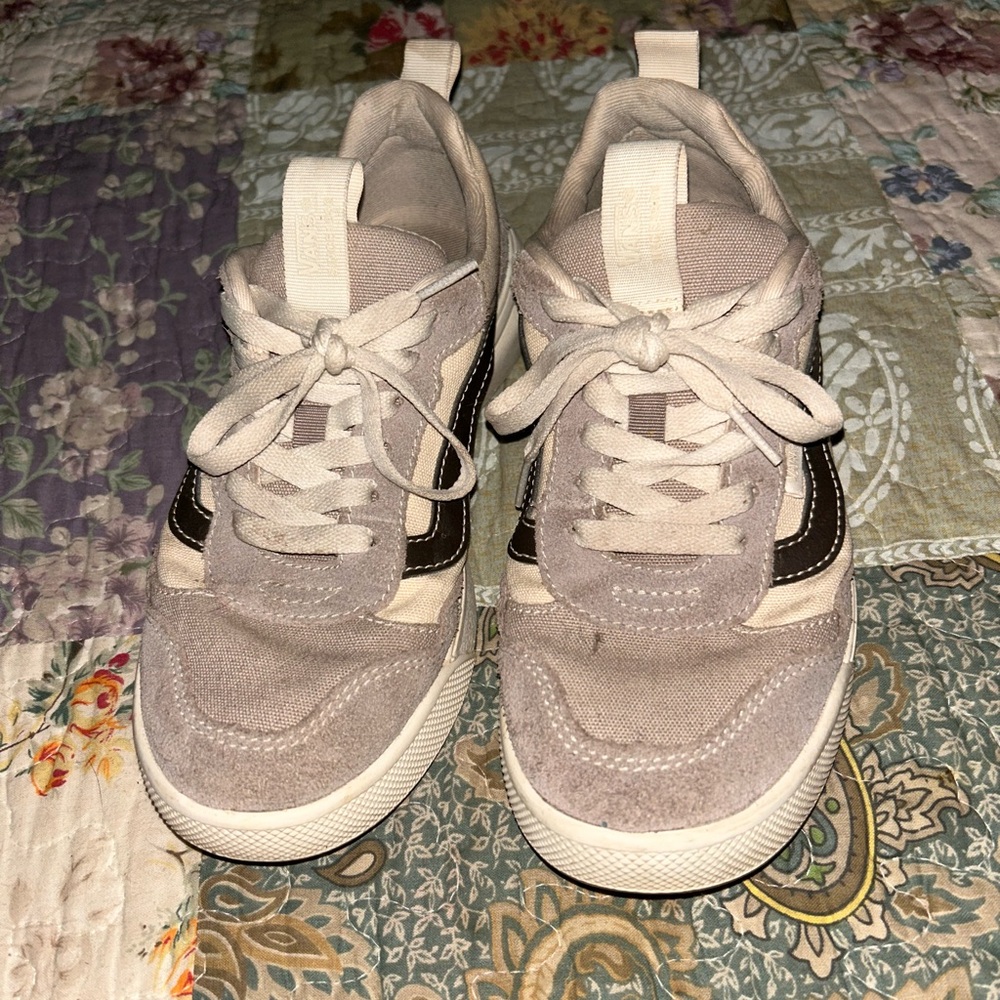 Vans ultrarange women’s